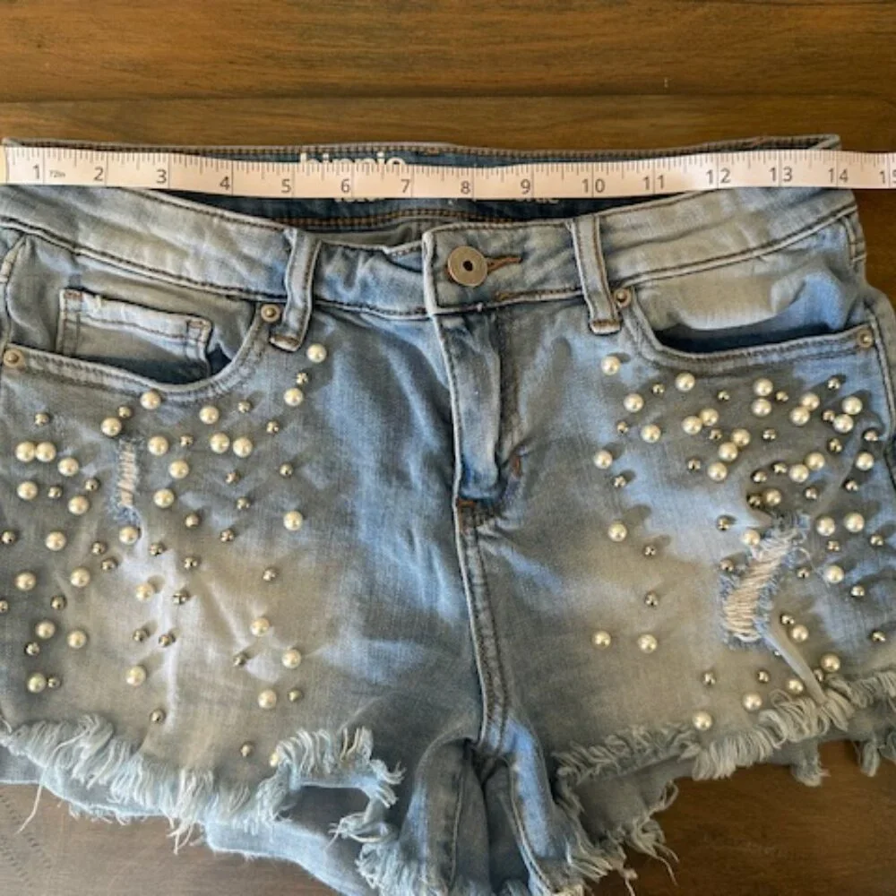 Hippie Laundry Pearl Denim Shorts  8455 - Picture 7 of 11